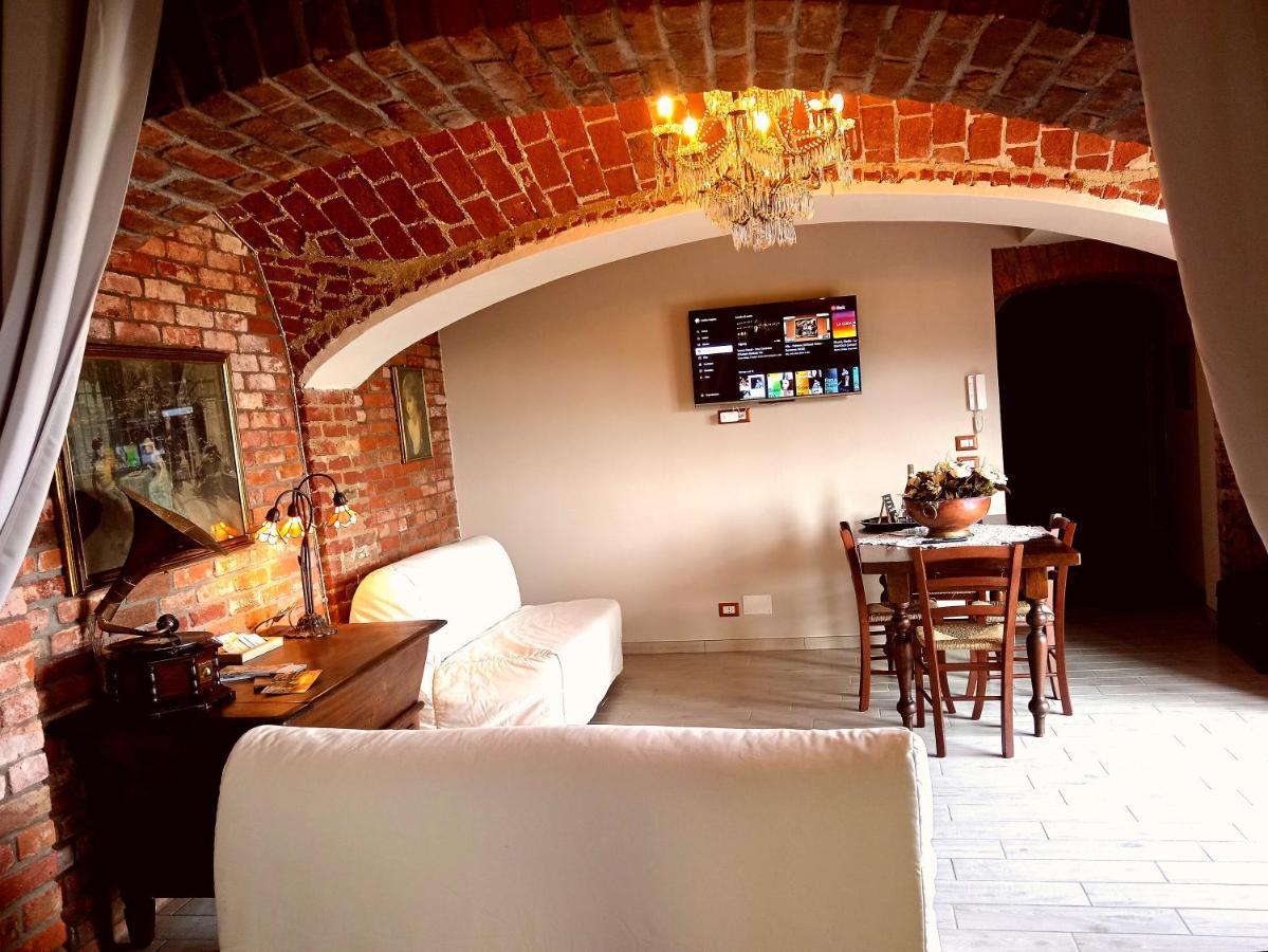 Teresa Al Belvedere Rooms&Holidayapartments Camere&Appartamenti Castellinaldo Екстериор снимка