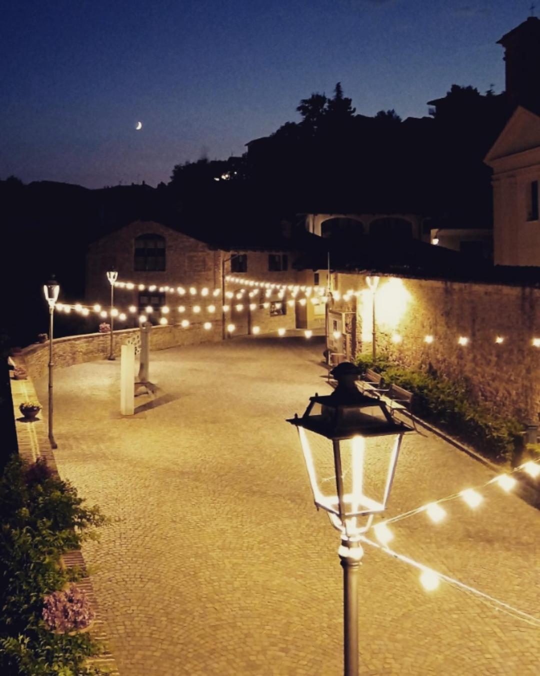 Teresa Al Belvedere Rooms&Holidayapartments Camere&Appartamenti Castellinaldo Екстериор снимка