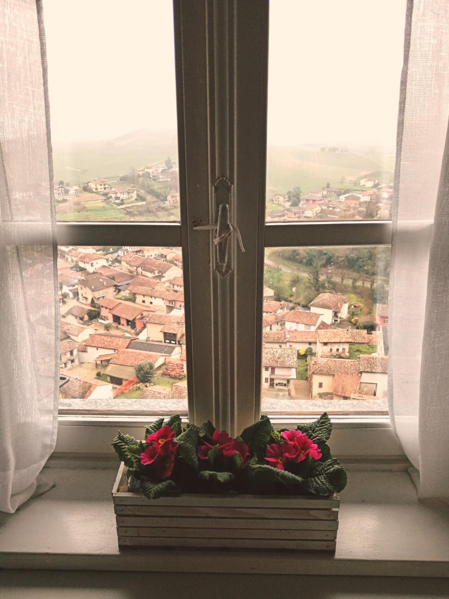 Teresa Al Belvedere Rooms&Holidayapartments Camere&Appartamenti Castellinaldo Екстериор снимка